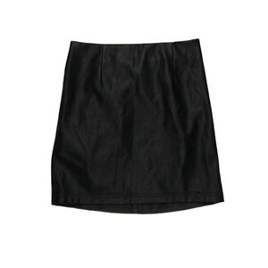 ASOS faux leather pull on mini skirt 4‎ petite NWT
